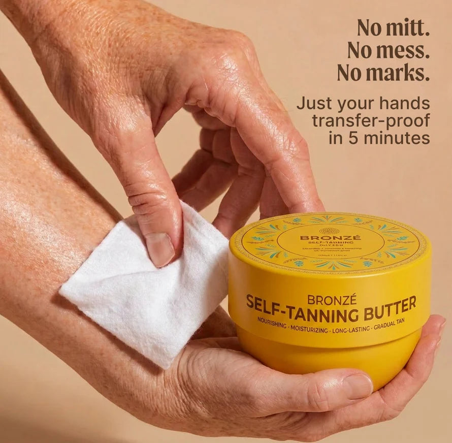 Bronzé Self-Tanning Butter applied by hand